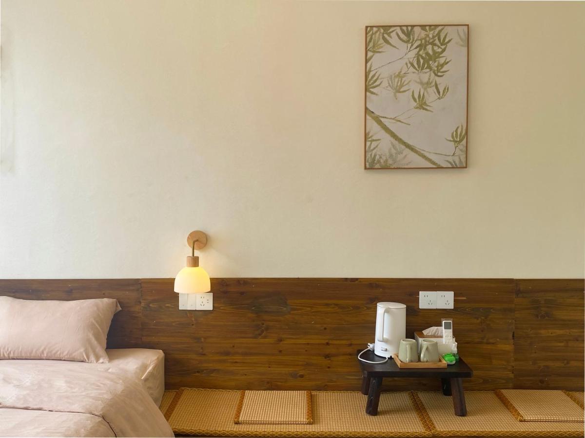 Pomelo Hostel Xingping Яншо Экстерьер фото